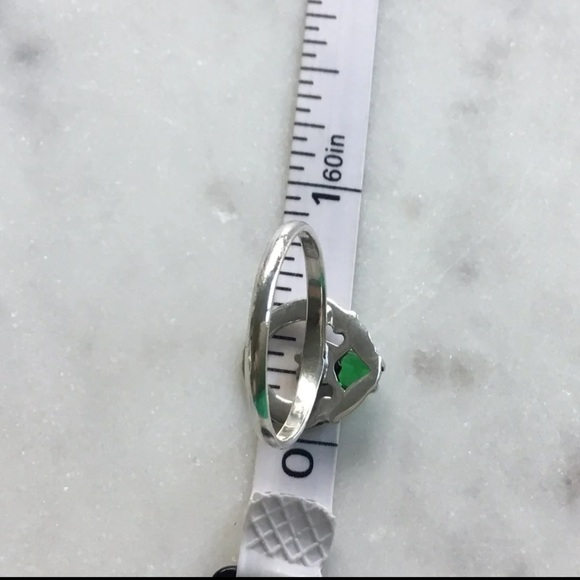 Sale $12 Firm! Sterling Claddagh Ring W/Synthetic Emerald - Picture 15 of 16